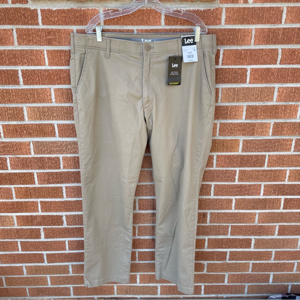 Lee Mens Active Stretch 42 x 30 Slim Straight Pants Khaki Motion Flex Waistband